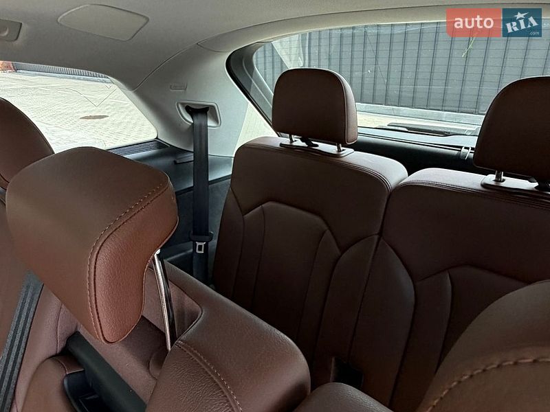 Внедорожник / Кроссовер Audi Q7 2019 в Виноградове фото 21 Внедорожник / Кроссовер Audi Q7 2019 в Виноградове