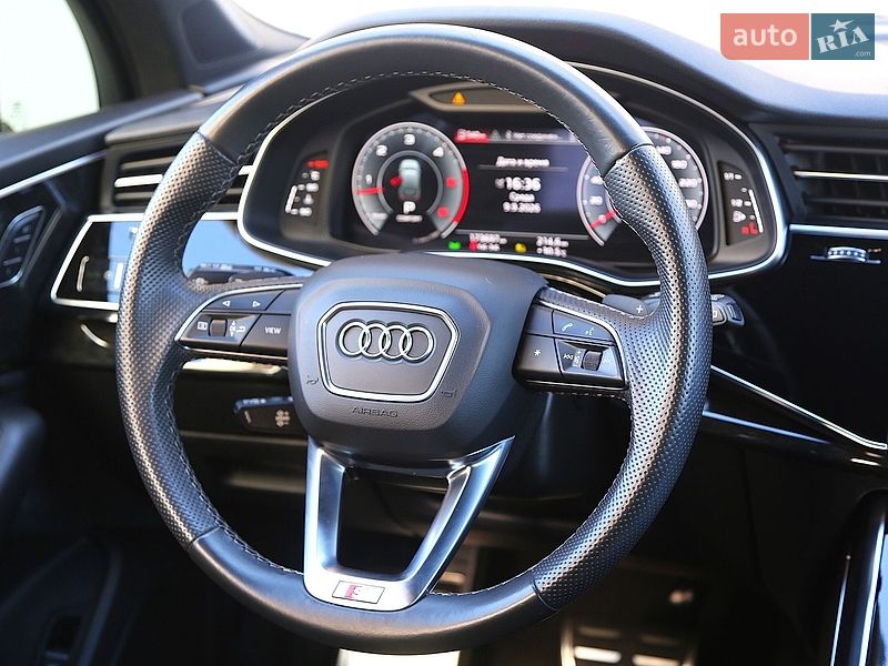 Внедорожник / Кроссовер Audi Q7 2022 в Киеве