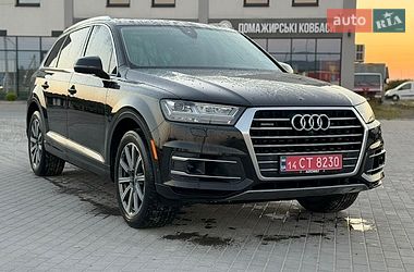 Позашляховик / Кросовер Audi Q7 2019 в Львові
