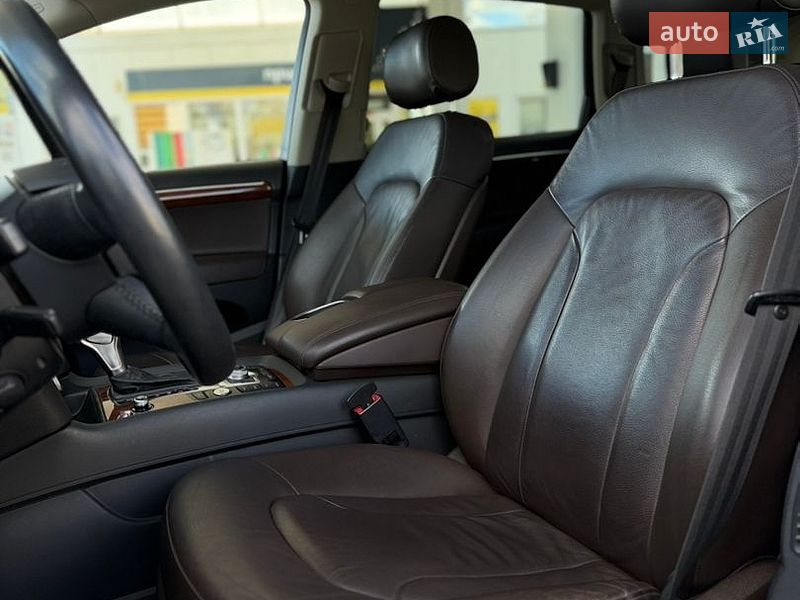 Внедорожник / Кроссовер Audi Q7 2013 в Николаеве