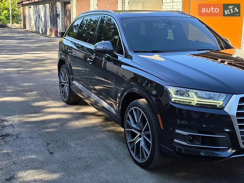 Audi Q7 2016
