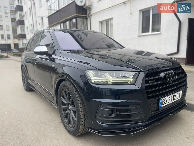 Внедорожник / Кроссовер Audi Q7 2016 в Шепетовке