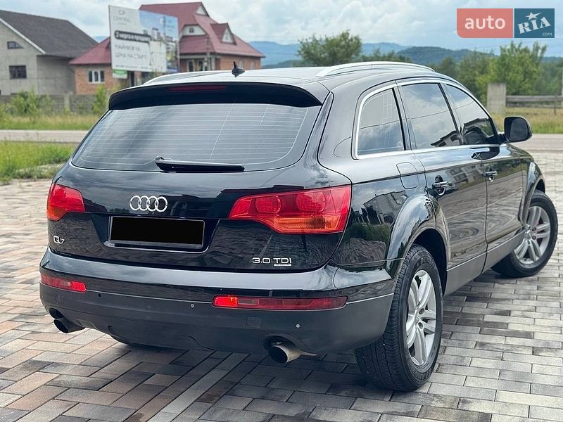 Внедорожник / Кроссовер Audi Q7 2006 в Тячеве