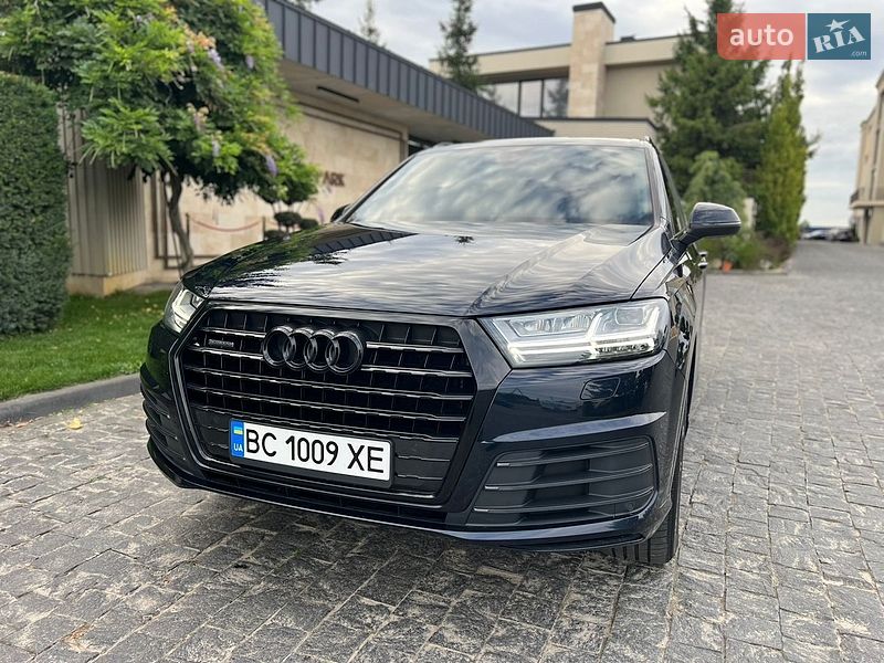 Внедорожник / Кроссовер Audi Q7 2015 в Львове