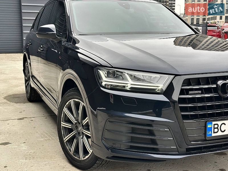 Внедорожник / Кроссовер Audi Q7 2015 в Львове