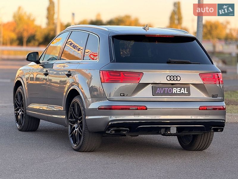 Позашляховик / Кросовер Audi Q7 2016 в Кривому Розі