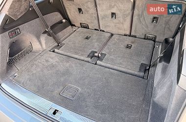 Внедорожник / Кроссовер Audi Q7 2016 в Кривом Роге