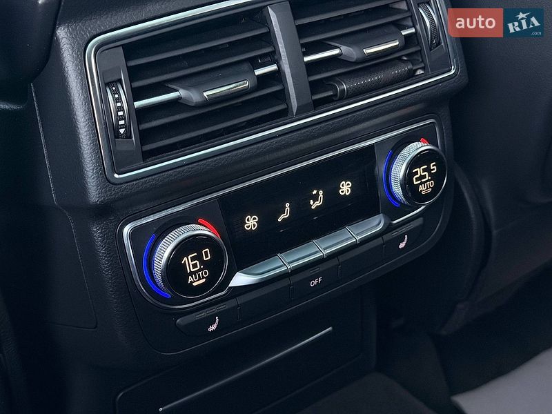 Позашляховик / Кросовер Audi Q7 2016 в Кривому Розі