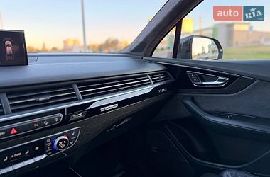 Позашляховик / Кросовер Audi Q7 2016 в Кривому Розі