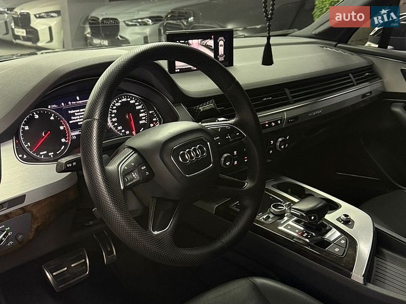 Внедорожник / Кроссовер Audi Q7 2016 в Одессе
