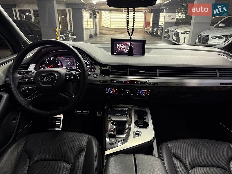 Внедорожник / Кроссовер Audi Q7 2016 в Одессе