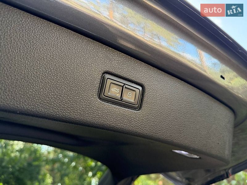 Позашляховик / Кросовер Audi Q7 2020 в Києві фото 43 Позашляховик / Кросовер Audi Q7 2020 в Києві
