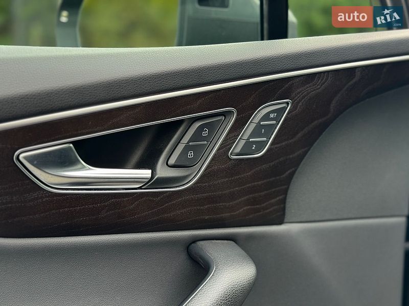 Внедорожник / Кроссовер Audi Q7 2021 в Тернополе