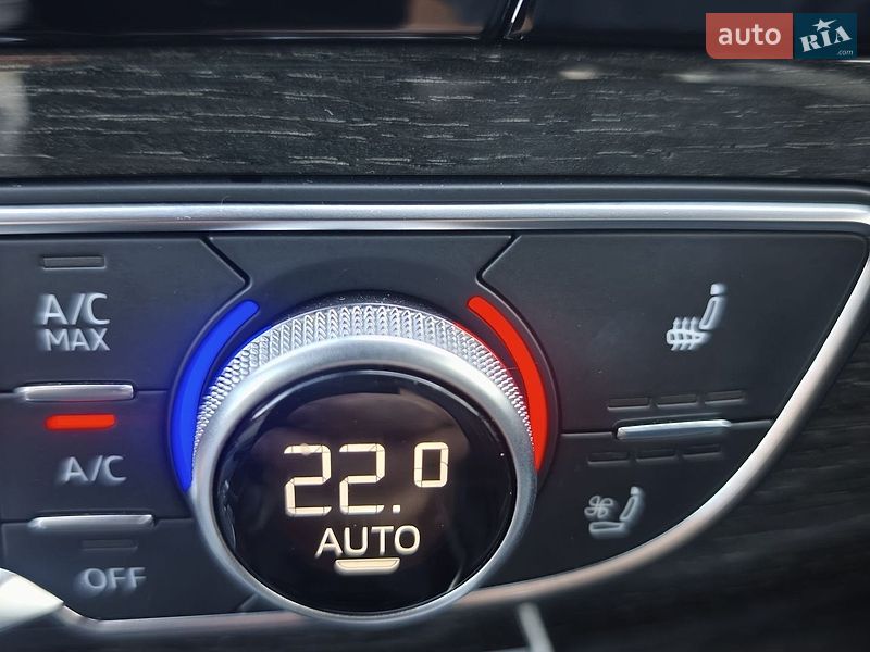 Внедорожник / Кроссовер Audi Q7 2018 в Киеве