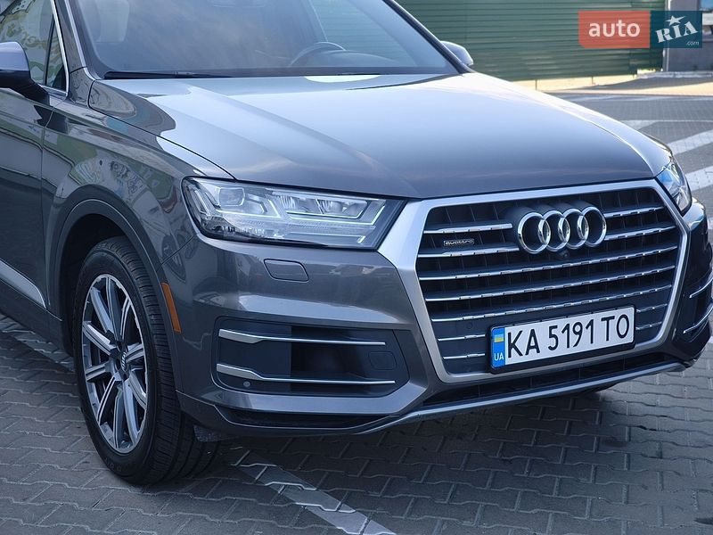 Audi Q7, фото из объявления