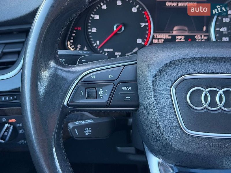 Внедорожник / Кроссовер Audi Q7 2016 в Киеве
