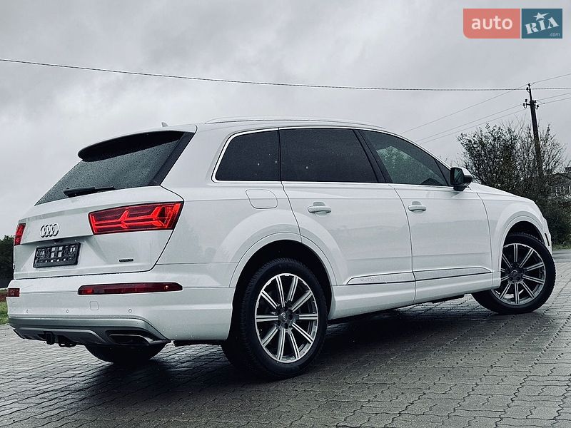 Внедорожник / Кроссовер Audi Q7 2018 в Львове