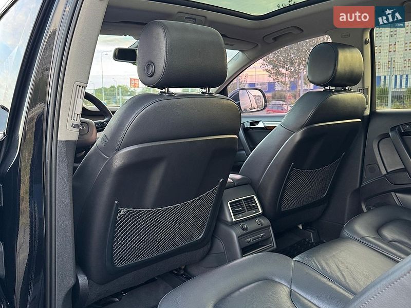 Внедорожник / Кроссовер Audi Q7 2014 в Киеве