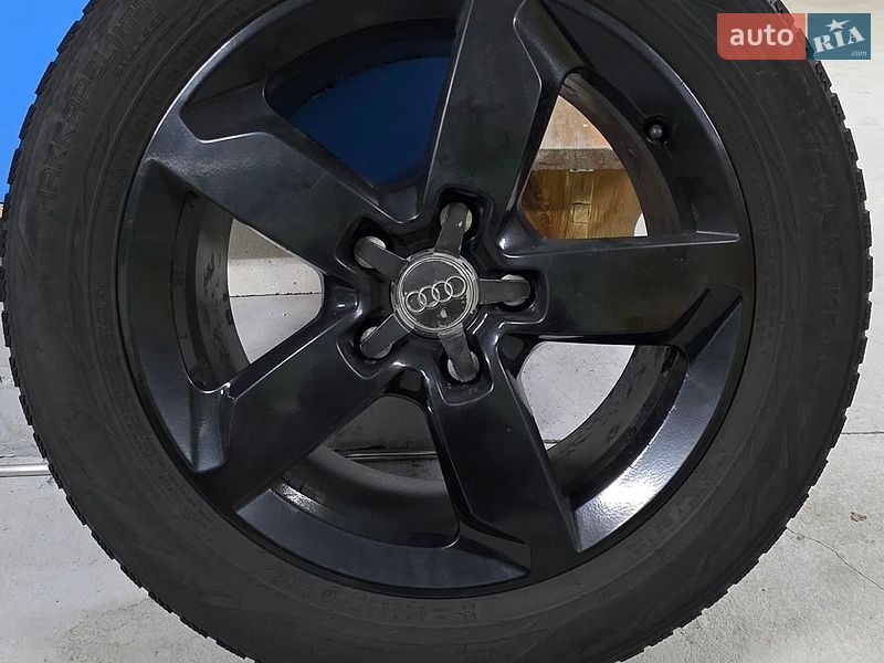 Внедорожник / Кроссовер Audi Q7 2014 в Киеве