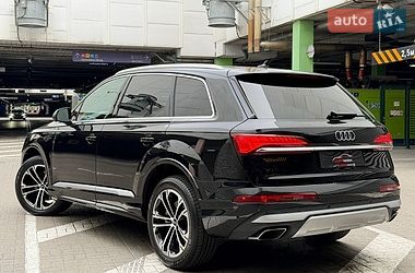 Позашляховик / Кросовер Audi Q7 2025 в Києві фото 7 Позашляховик / Кросовер Audi Q7 2025 в Києві