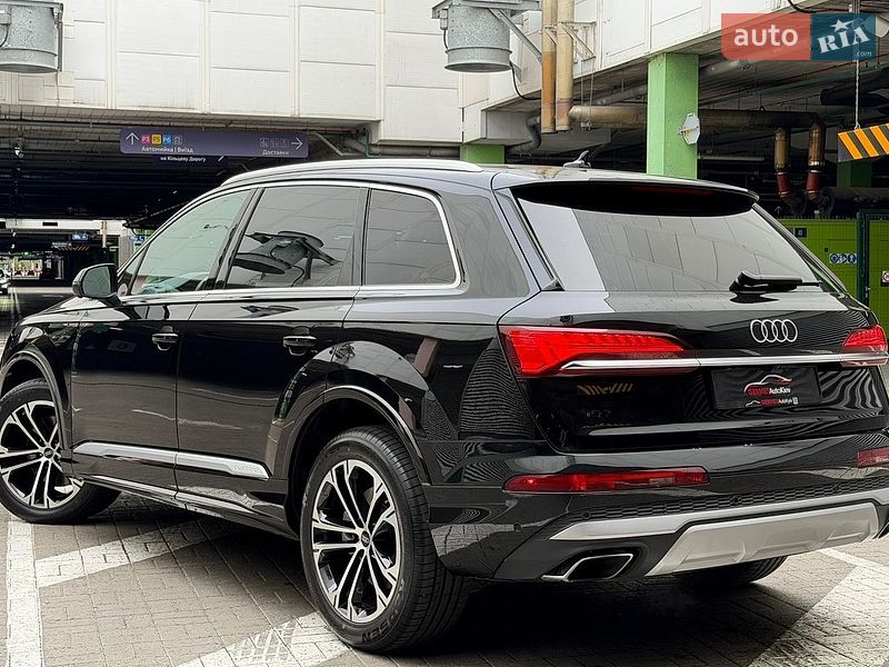 Позашляховик / Кросовер Audi Q7 2025 в Києві фото 7 Позашляховик / Кросовер Audi Q7 2025 в Києві