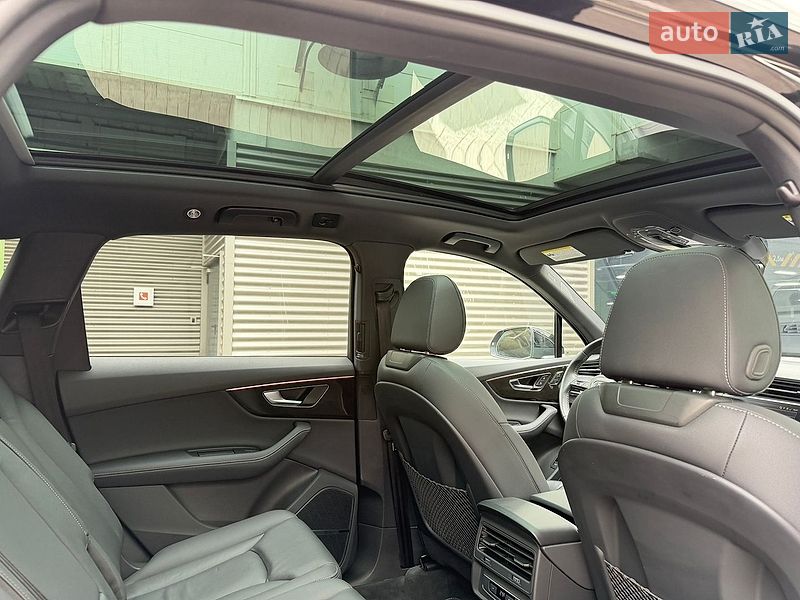 Позашляховик / Кросовер Audi Q7 2025 в Києві фото 35 Позашляховик / Кросовер Audi Q7 2025 в Києві