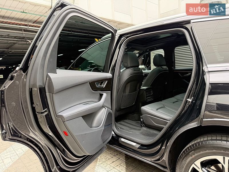 Позашляховик / Кросовер Audi Q7 2025 в Києві фото 37 Позашляховик / Кросовер Audi Q7 2025 в Києві