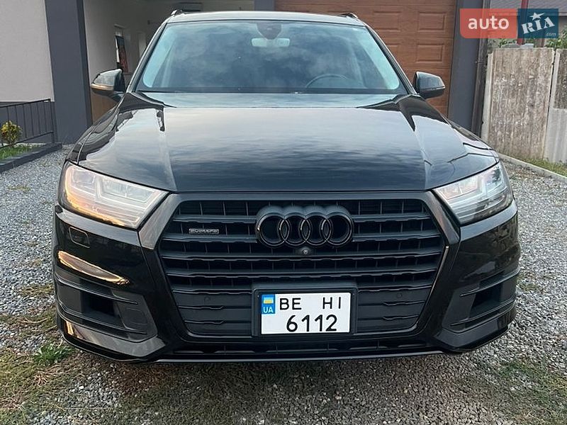 Внедорожник / Кроссовер Audi Q7 2015 в Николаеве