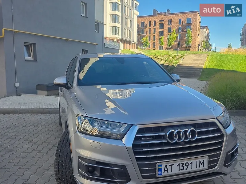 Audi Q7 2016