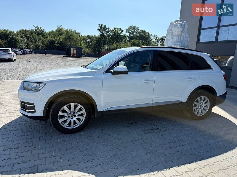 Позашляховик / Кросовер Audi Q7 2016 в Львові