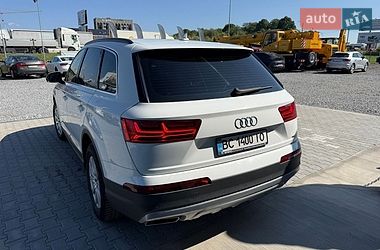 Позашляховик / Кросовер Audi Q7 2016 в Львові