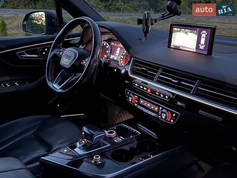 Внедорожник / Кроссовер Audi Q7 2016 в Новояворовске фото 28 Внедорожник / Кроссовер Audi Q7 2016 в Новояворовске