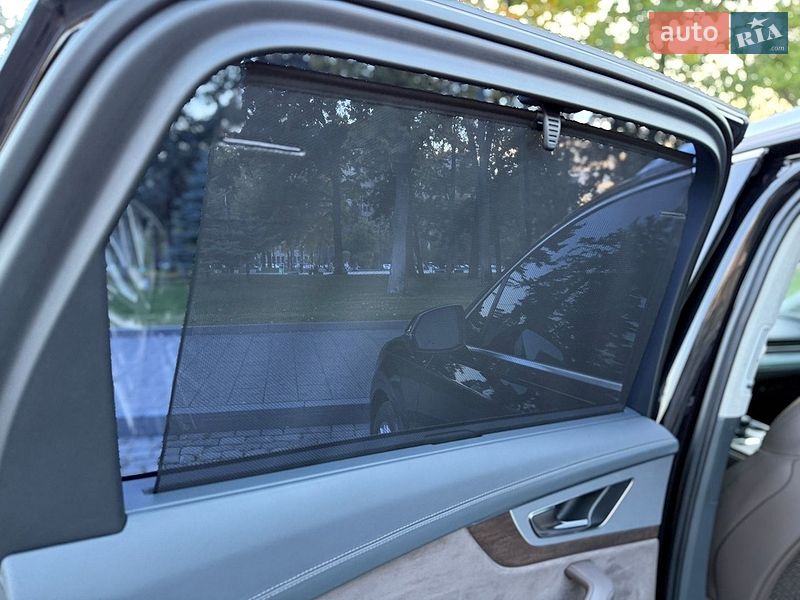 Позашляховик / Кросовер Audi Q7 2016 в Харкові фото 23 Позашляховик / Кросовер Audi Q7 2016 в Харкові