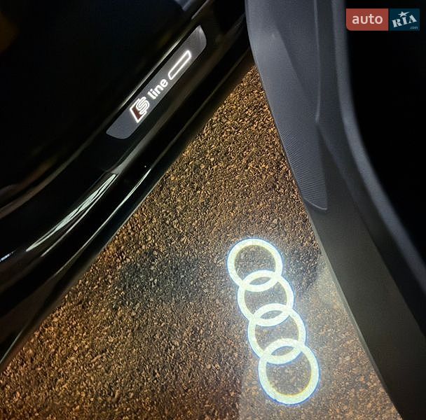 Позашляховик / Кросовер Audi Q7 2017 в Харкові