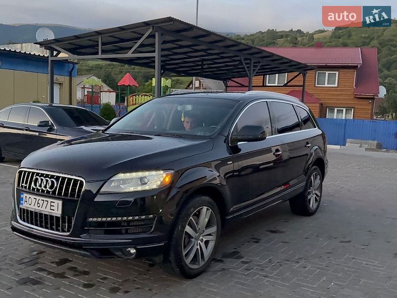 Внедорожник / Кроссовер Audi Q7 2012 в Межгорье