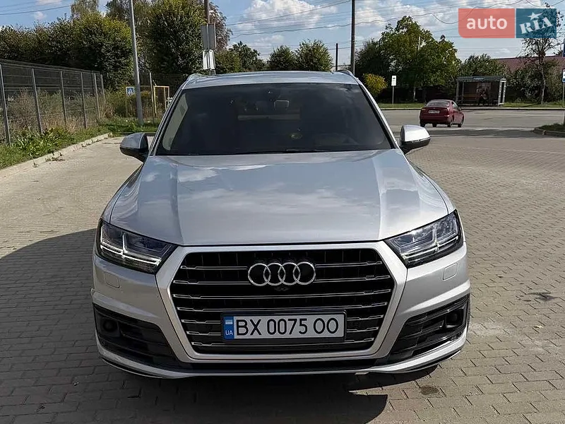 Audi Q7 2016