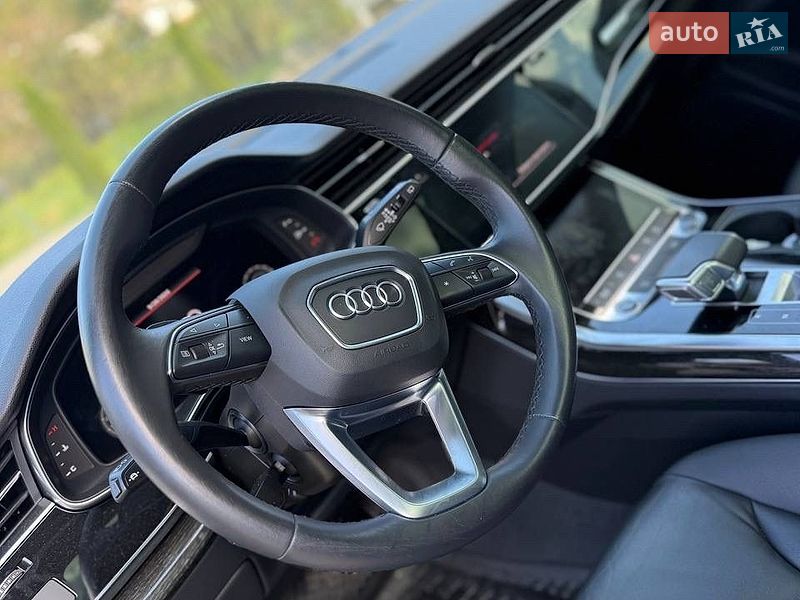 Внедорожник / Кроссовер Audi Q7 2021 в Ковеле