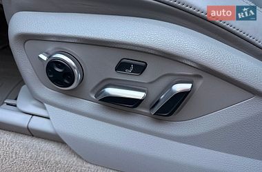 Позашляховик / Кросовер Audi Q7 2016 в Львові