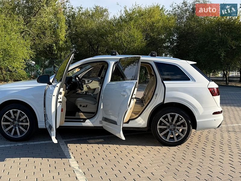 Внедорожник / Кроссовер Audi Q7 2018 в Запорожье фото 8 Внедорожник / Кроссовер Audi Q7 2018 в Запорожье