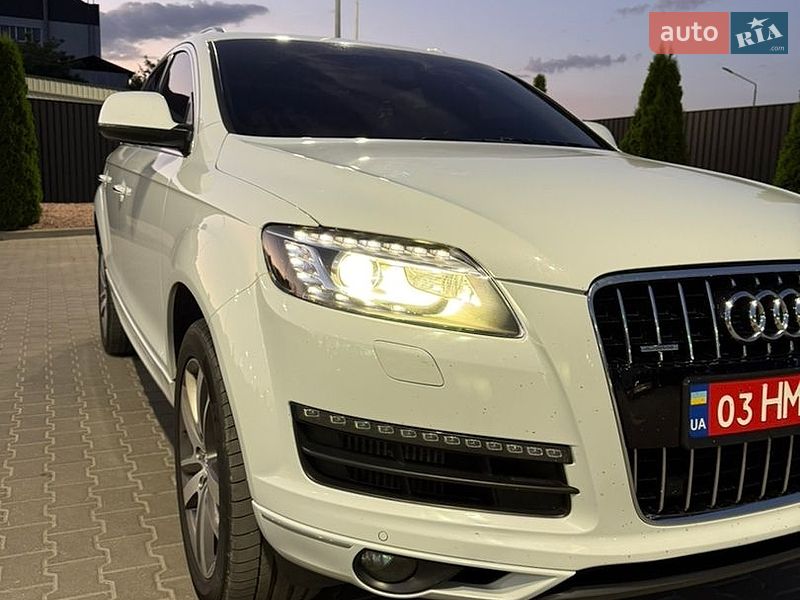 Позашляховик / Кросовер Audi Q7 2013 в Тернополі