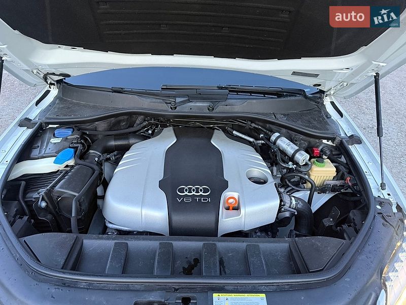 Позашляховик / Кросовер Audi Q7 2013 в Тернополі