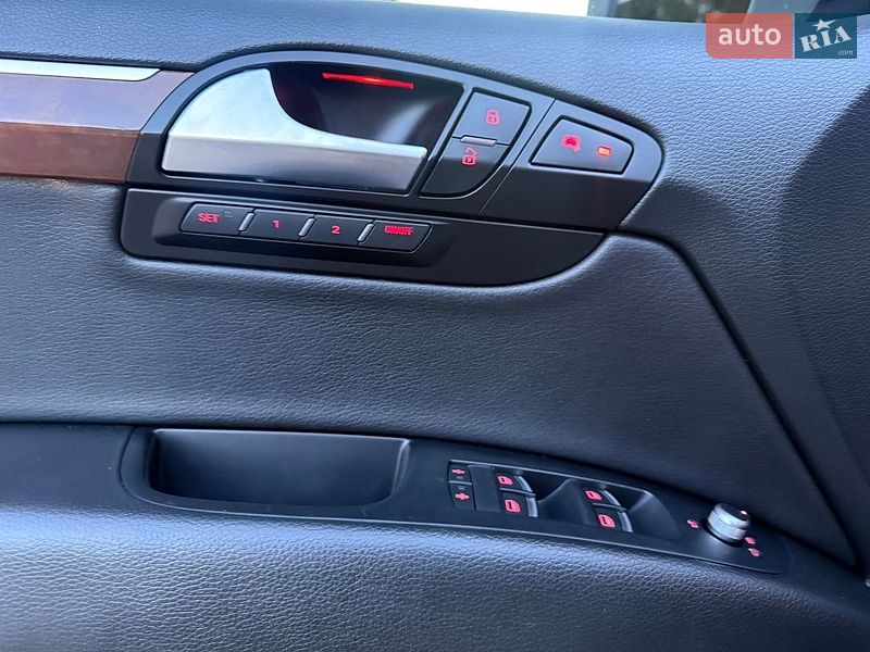 Позашляховик / Кросовер Audi Q7 2013 в Тернополі