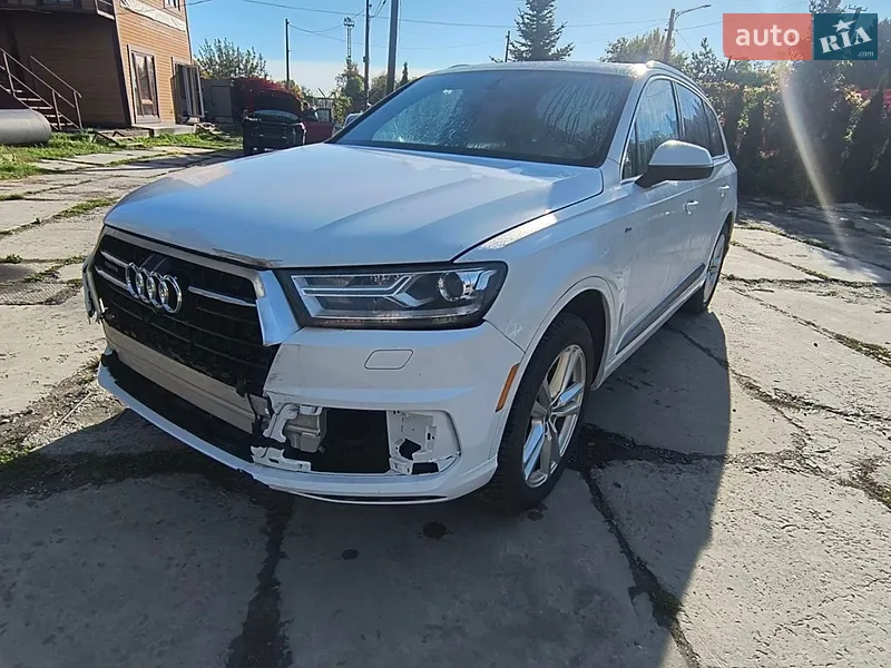 Audi Q7 2016