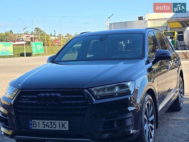 Внедорожник / Кроссовер Audi Q7 2018 в Полтаве