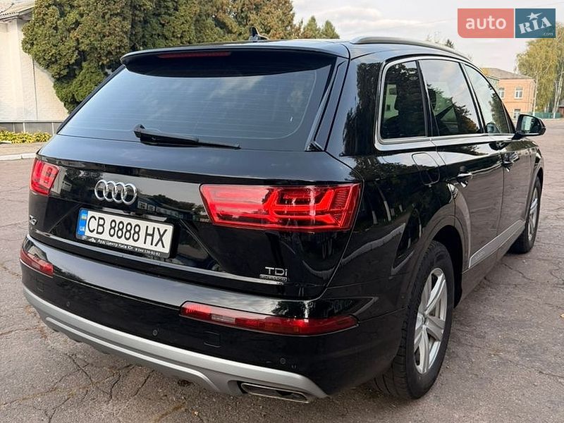 Позашляховик / Кросовер Audi Q7 2017 в Бахмачі