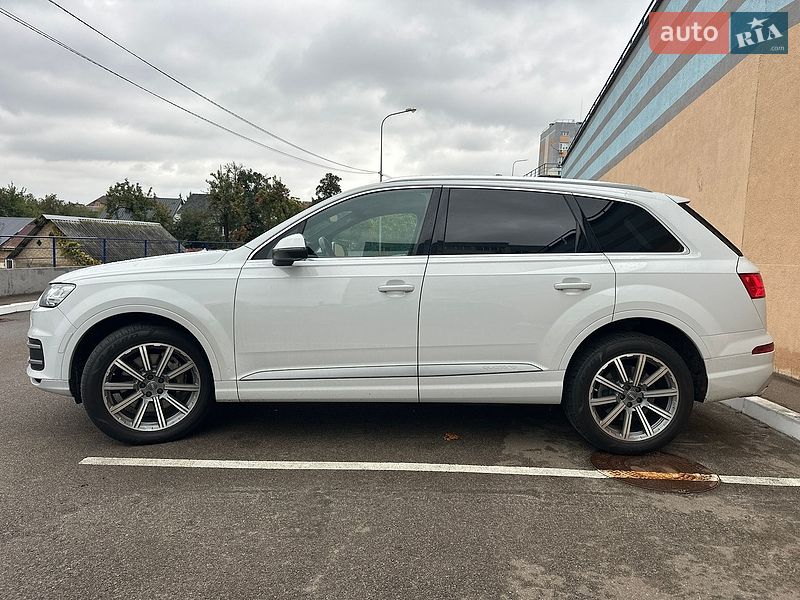 Внедорожник / Кроссовер Audi Q7 2018 в Киеве