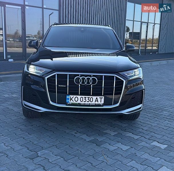Внедорожник / Кроссовер Audi Q7 2020 в Ужгороде