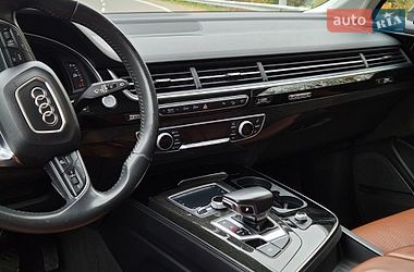 Позашляховик / Кросовер Audi Q7 2018 в Києві