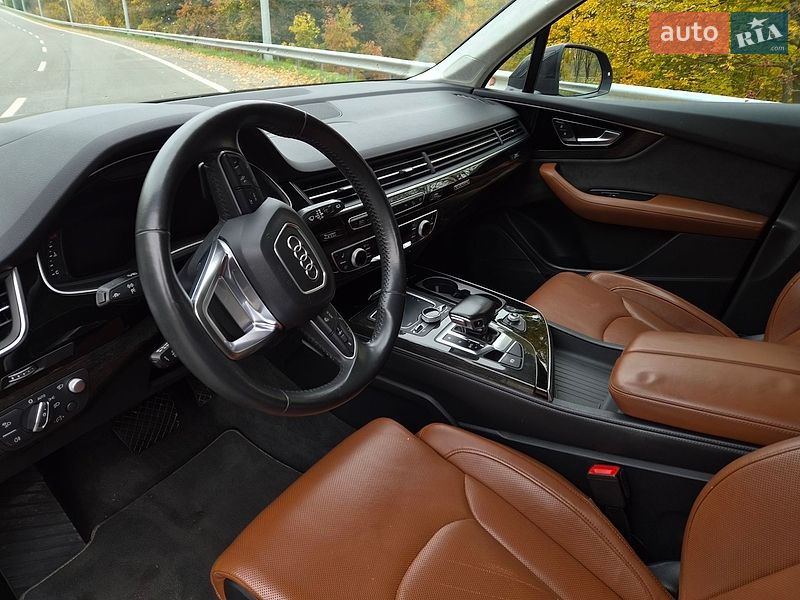 Позашляховик / Кросовер Audi Q7 2018 в Києві