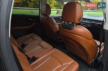 Позашляховик / Кросовер Audi Q7 2018 в Києві
